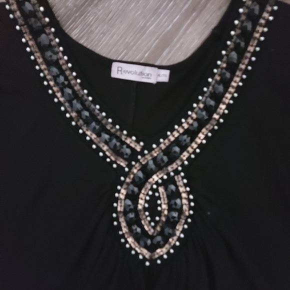 Revolution Top - Picture 2 of 2